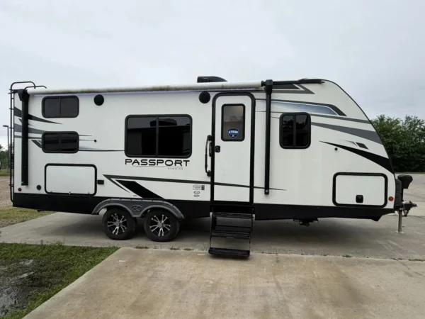 2021 Keystone Passport 219BH | Camper Trailer