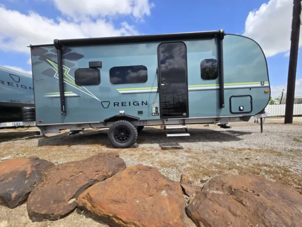 2026 Keystone Reign 18RB | Camper Trailer